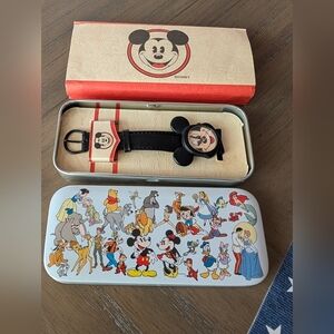 Vintage Disney Mickey Mouse Watch